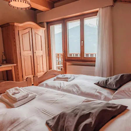 Relais Fleuri Otel *